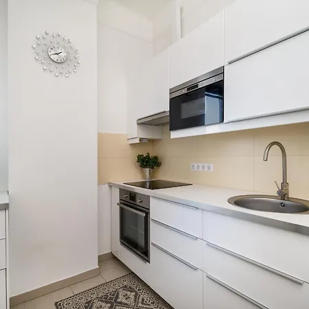 Oasis 2br Apartment