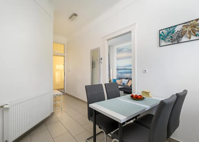 2 Separate Bedrooms Oasis Appartamento Budapest