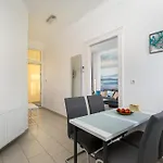 Oasis 2br شقة بودابست