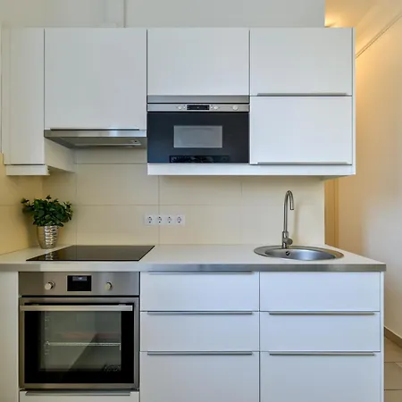 2 Separate Bedrooms Oasis * Budapeşte